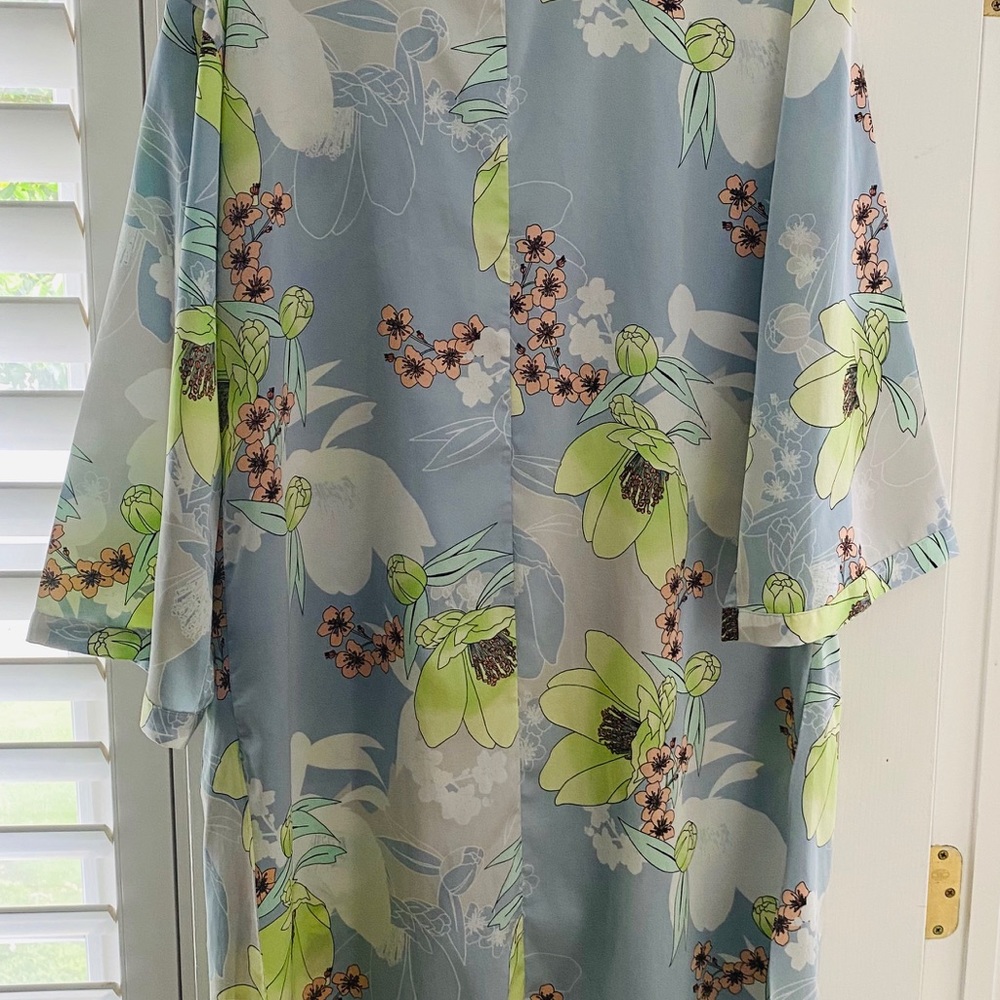 Guess Polyester Flowered Robe